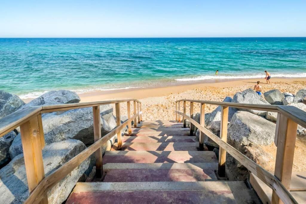 Vistamar Beach 30 Min Barcelona Віласар-де-Мар Екстер'єр фото